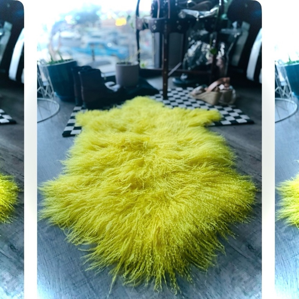 2.5 ft x 3.8 ft | Canary Tibetan Lamb Natural Shape Fur Microsuede Pelt Rug